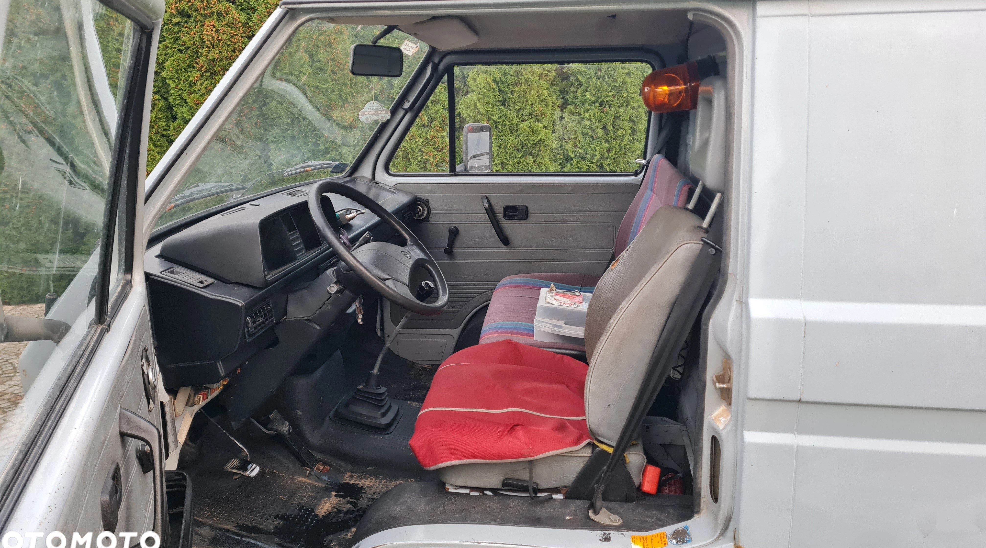 Volkswagen Transporter cena 6500 przebieg: 600000, rok produkcji 1989 z Lubin małe 254
